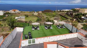CASA PIRÁMIDE 1 Terraza y Parking privado - Image 4