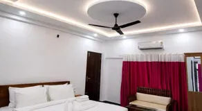 Grifi Homestay & Auditorium - Image 2