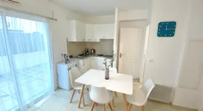 Appartement la plage de la pointe rouge - Image 3
