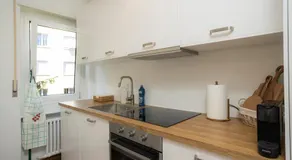 Maraini Deluxe Apartment - free parking - Image 5