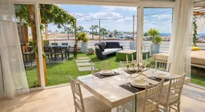 Penthouse with Private Rooftop & Seaview - Image 2