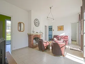 Seaside Escape for familier - Image 2