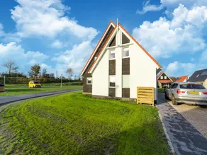 Spacious Holiday Home With Sauna - Image 4