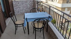 La Casa dei Due Mari - large apartment with parking - Image 3