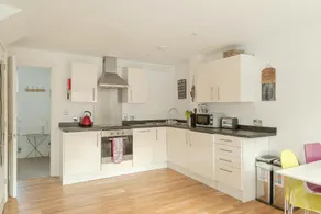 Bath Breaks Apartments - Image 3