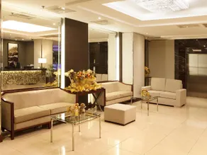 ACE Hotel and Suites - Image 4