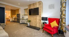 LITTLE COTO Fully Equipped South West Home By STAE-Homes - Image 2