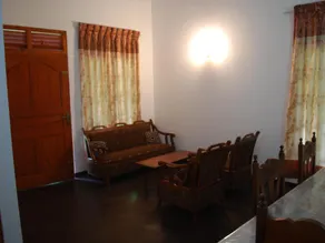 Bird Villa - Image 4