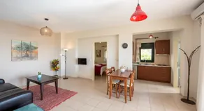 Portela Suites Kastri - Image 5