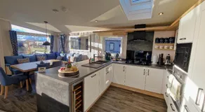 Hotchkin Lodge - Image 3