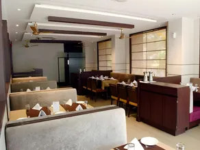 Hotel Silver Seven - Image 5