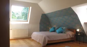 Schoenbrunn Gardens Deluxe Apartment - Image 2