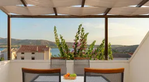 Apartamento con jardín y barbacoa | Vistas al mar - Image 5