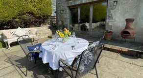 The Hayloft at Stathe Farm - Image 2