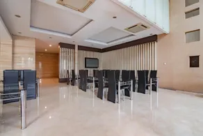 Urbanview Hotel Newton Riau Bandung by RedDoorz - Image 4