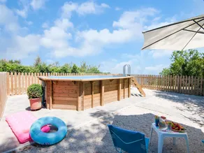 Enchanting Coastal with Views - Image 4
