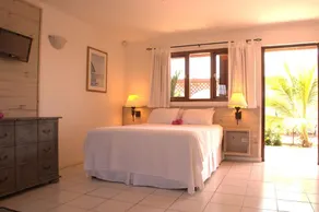 Pauline S Apartments - Image 2