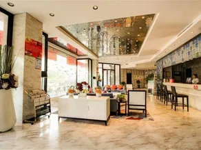 Zhongzhou Yihe Hotel (Suixian Beihu Branch) - Image 3
