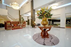 Sutan Raja Hotel & Convention Centre Kotamobagu - Image 4