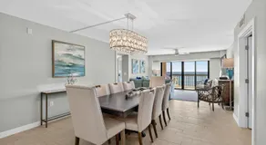 Oceanfront with great beach views from all rooms & balcony, heated pool, and garage - Image 3