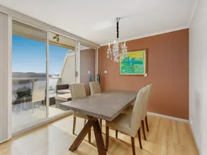 2-Bed Unit with Balcony BBQ & Stunning Lake Views - Image 3
