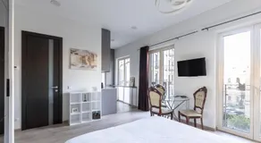 Vilnius City Center Deluxe Apartment - Image 2