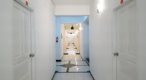 Solo Ace Hotel - Image 2