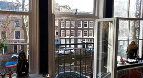 Jordaan Canal View Apartment - Image 5