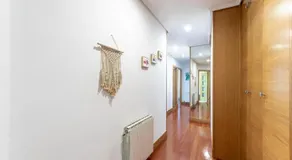 Bilbao BEC with parking by Aston Rentals - Image 3