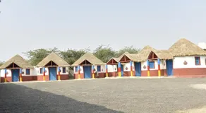 Rann Kandhi Resort - Image 5