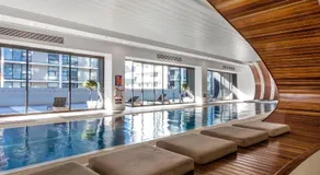 Amazing Accommodations: Vogue - Image 2