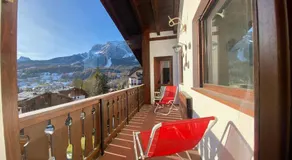Cozy 3 bedroom with beautiful views - Image 4