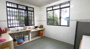 Cosy Homestay Ulu Tiram - Room only - Image 3