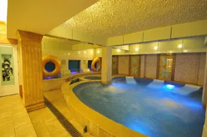 Wweixin Ruifeng Hotel - Image 3