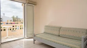 Sunset Apartments - Image 3