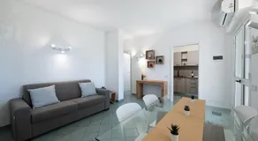 Golden Hour Apartment in Athena Resort - Image 2