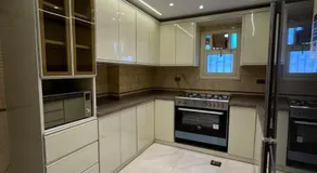 Luxury Apartment Lebanon Squareشقة فندقيه فاخرة ميدان لبنان المهندسين - Image 4