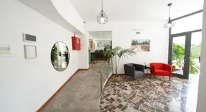 Hotel Auditorium - Image 5
