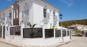 Apartamentos El Chorrilllo - Image 4