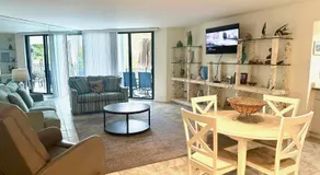 "ATLANTIC BREEZE" ~ 2B/2BA Tropical Retreat w/ Pool, Fitness Area & Beach! - Image 4