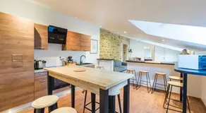 Grande maison familiale avec jardin parking et jeux - Image 4