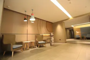Home Inn Neo Qingdao Shandong Road Central Business District Wanda Plaza - Image 4
