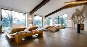 Le Clos Saint-Martin Hôtel & Spa - Image 3