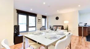 London Bridge Central Apartments - Image 3
