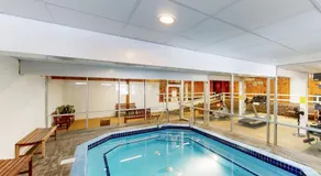 Four Seasons Retreat - Image 3