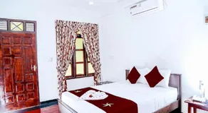 Crescent Sea Resort - Image 2