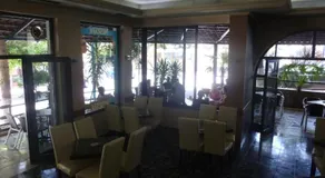 Joy Hotel - Image 4