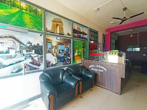 Savanur Deluxe Lodge - Image 2