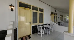 De Karanganjar Inn - Image 4