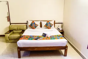 FabExpress Kapsstone Service Apartment - Image 5